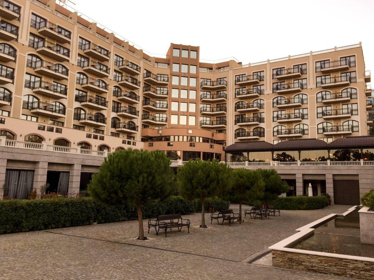 Studio Elegance Golden Sands Exterior foto